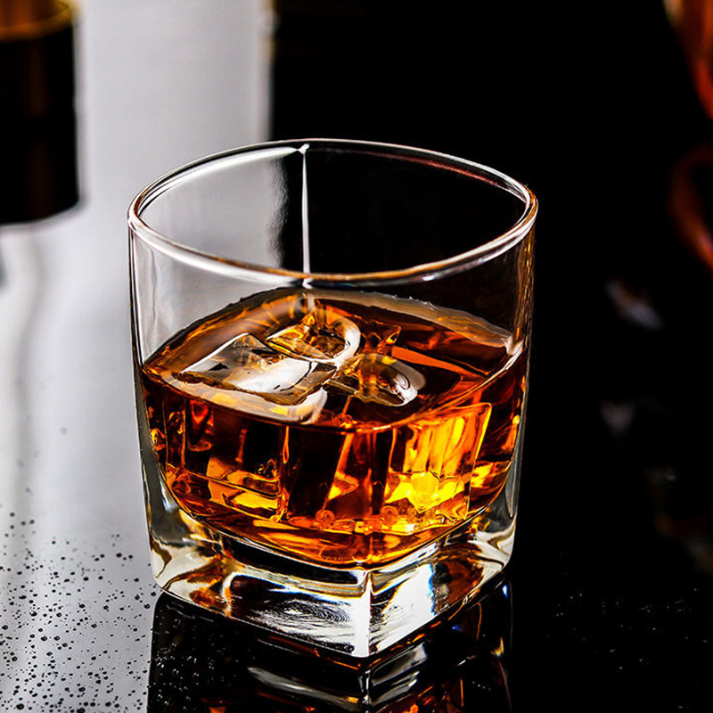 Wine Beer The Whiskey - 235ml 4 adet Set bira brendi
